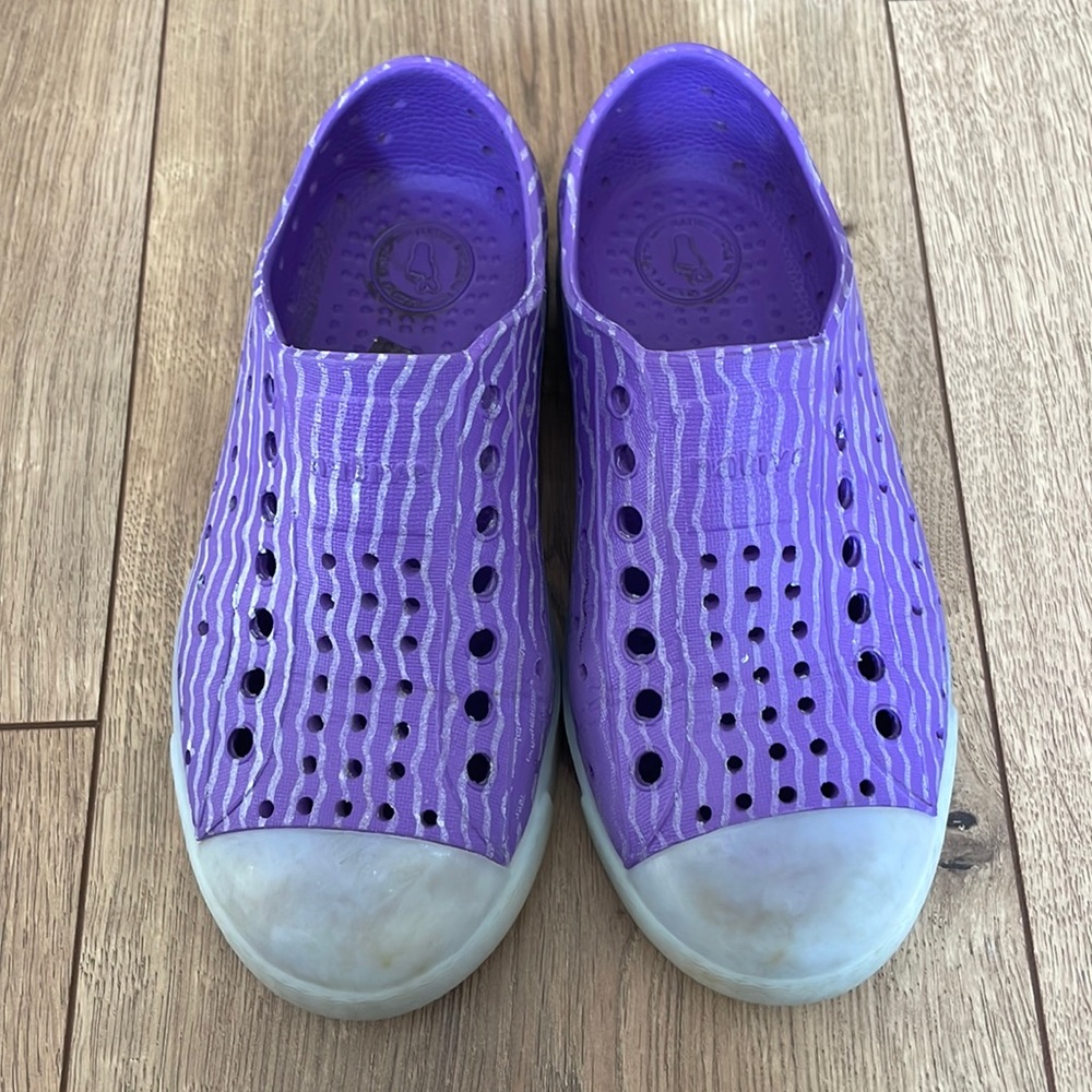 Girls Native Shoes- size 11
